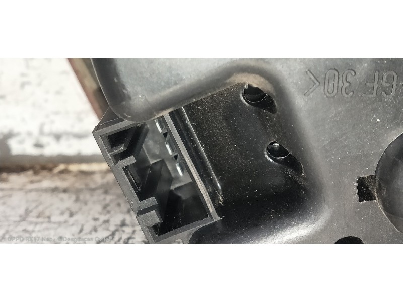 Recambio de piloto trasero derecho interior para bmw serie 3 touring (e46) 320d referencia OEM IAM 8374810  