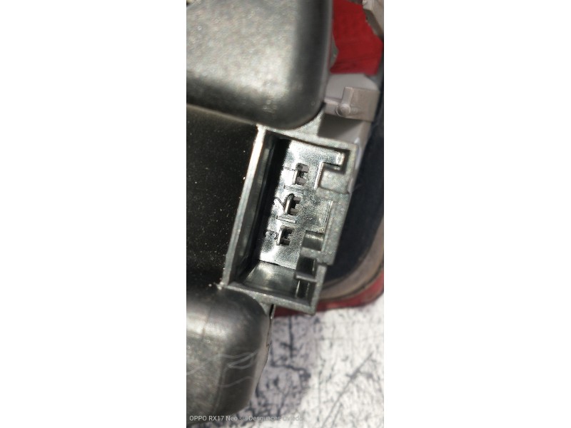 Recambio de piloto trasero izquierdo interior para bmw serie 3 touring (e46) 320d referencia OEM IAM 6907937  