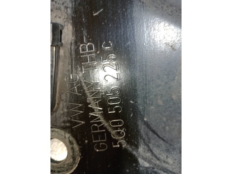 Recambio de brazo suspension superior trasero izquierdo para audi a3 sportback (8vf) basic e-tron referencia OEM IAM 5Q0505225C 