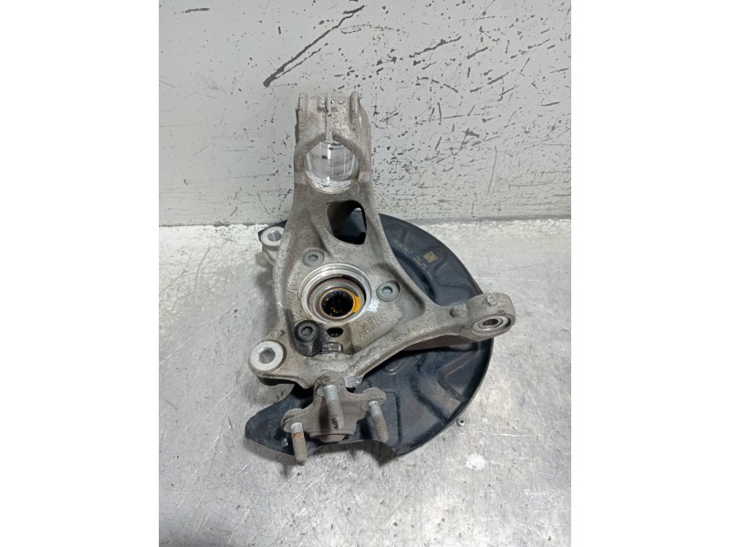 Recambio de mangueta delantera derecha para audi a3 sportback (8vf) basic e-tron referencia OEM IAM 5Q0407258A  