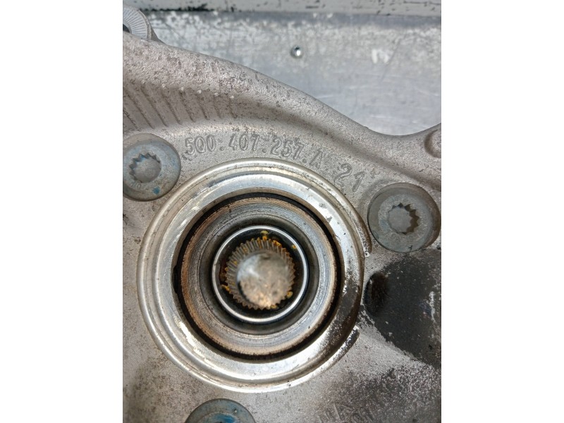 Recambio de mangueta delantera izquierda para audi a3 sportback (8vf) basic e-tron referencia OEM IAM 5Q0407257A  