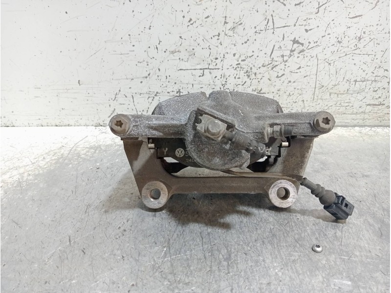 Recambio de pinza freno delantera derecha para audi a3 sportback (8vf) basic e-tron referencia OEM IAM   
