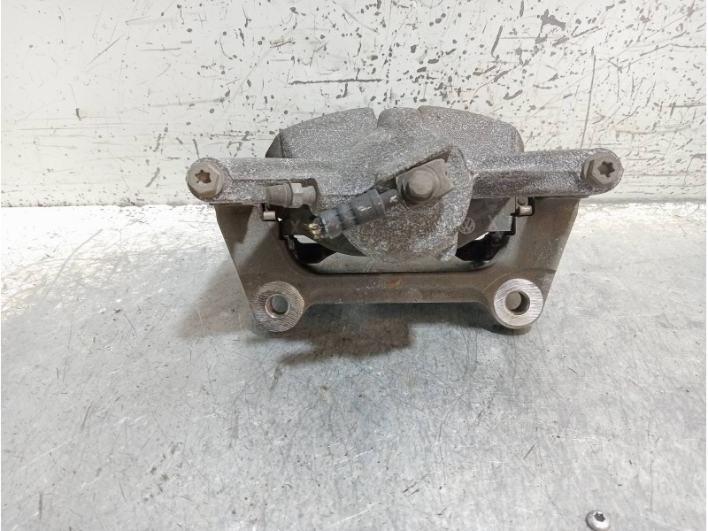 Recambio de pinza freno delantera izquierda para audi a3 sportback (8vf) basic e-tron referencia OEM IAM   