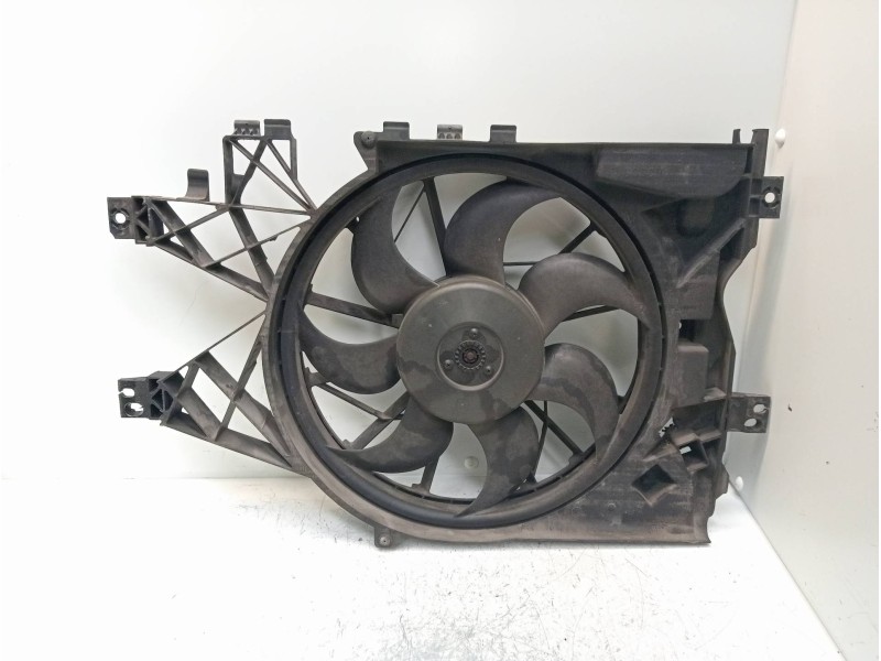 Recambio de electroventilador para chevrolet epica lt referencia OEM IAM 96942127  