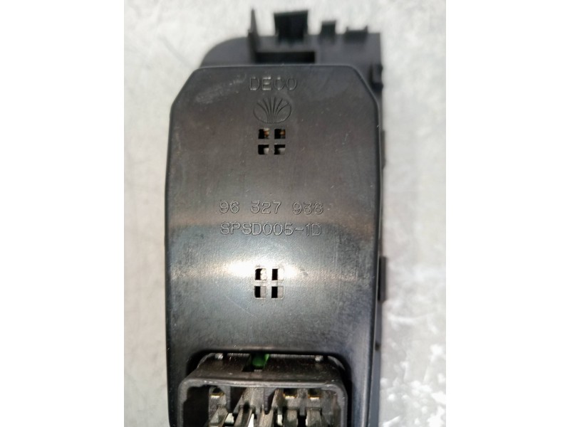 Recambio de mando elevalunas delantero izquierdo para chevrolet epica lt referencia OEM IAM 96327938  