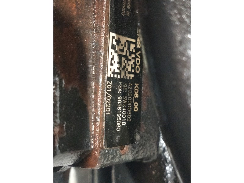 Recambio de bomba inyeccion para peugeot partner (s2) combiespace referencia OEM IAM A2C20000502 5WS40018 9658195080 SIEMENS