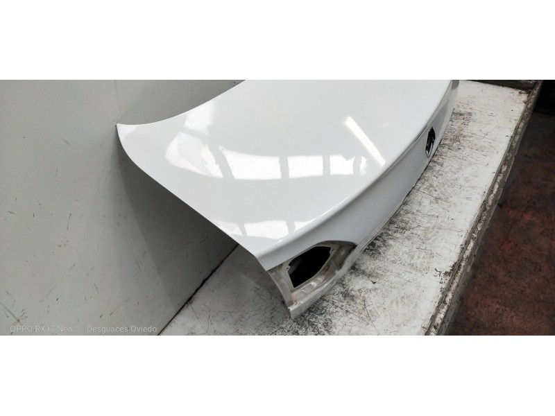 Recambio de tapa maletero para renault fluence expression referencia OEM IAM   