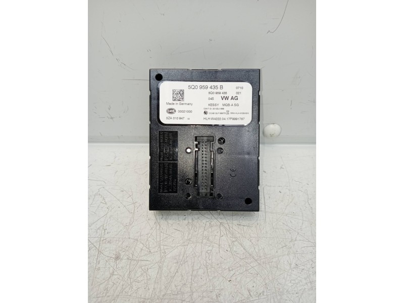 Recambio de modulo electronico para audi a3 sportback (8vf) basic e-tron referencia OEM IAM 5Q0959435B 5ZA010947 