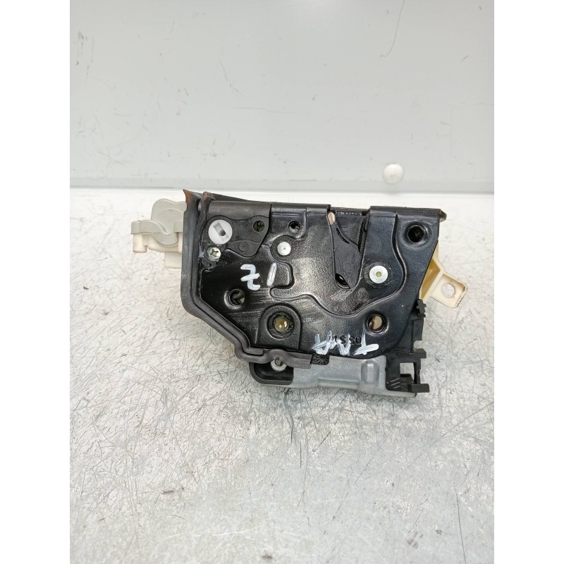Recambio de motor cierre centralizado trasero izquierdo para audi a3 sportback (8vf) basic e-tron referencia OEM IAM 4G0839015E 