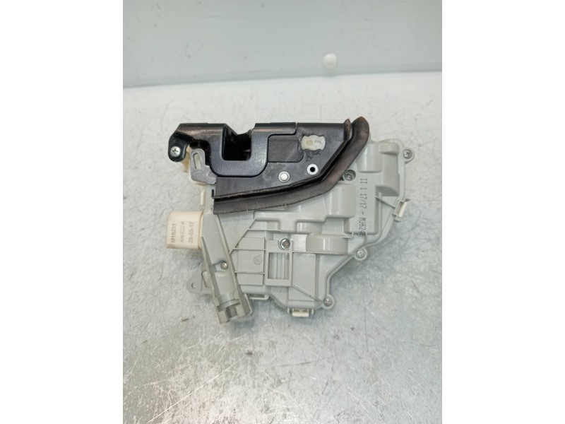 Recambio de motor cierre centralizado trasero izquierdo para audi a3 sportback (8vf) basic e-tron referencia OEM IAM 4G0839015E 
