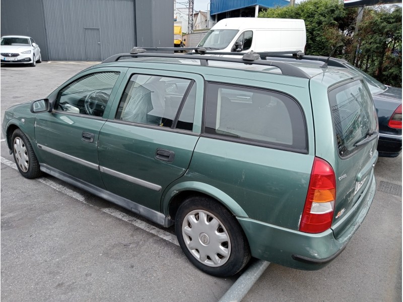 opel astra g caravan del año 2000