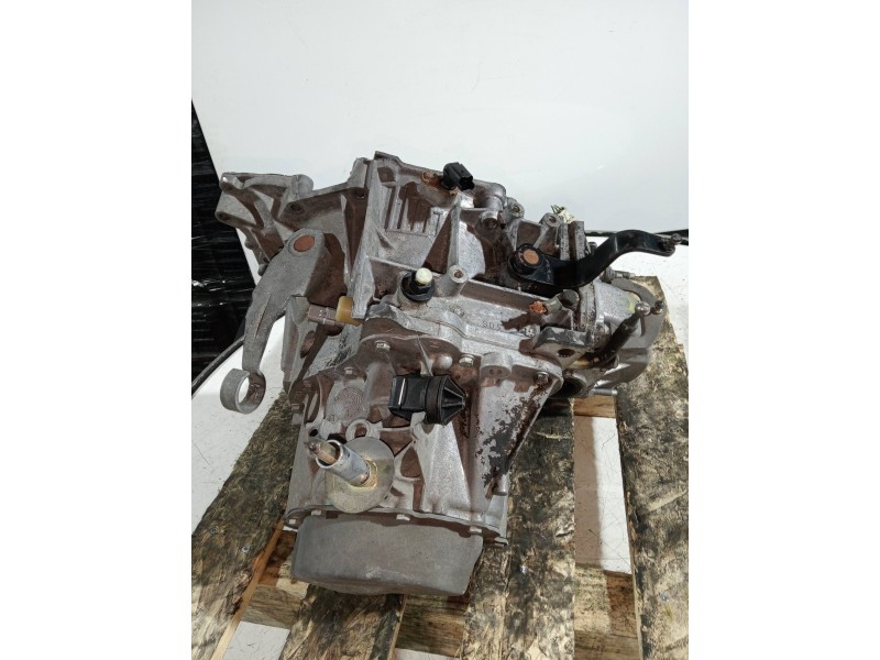 Recambio de caja cambios para peugeot partner (s1) break referencia OEM IAM 20TE49 4556904 5V