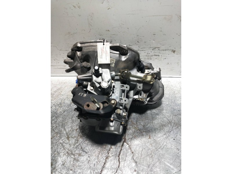 Recambio de caja cambios para chevrolet kalos 1.4 cat referencia OEM IAM BSW3944 SY145419 12210289