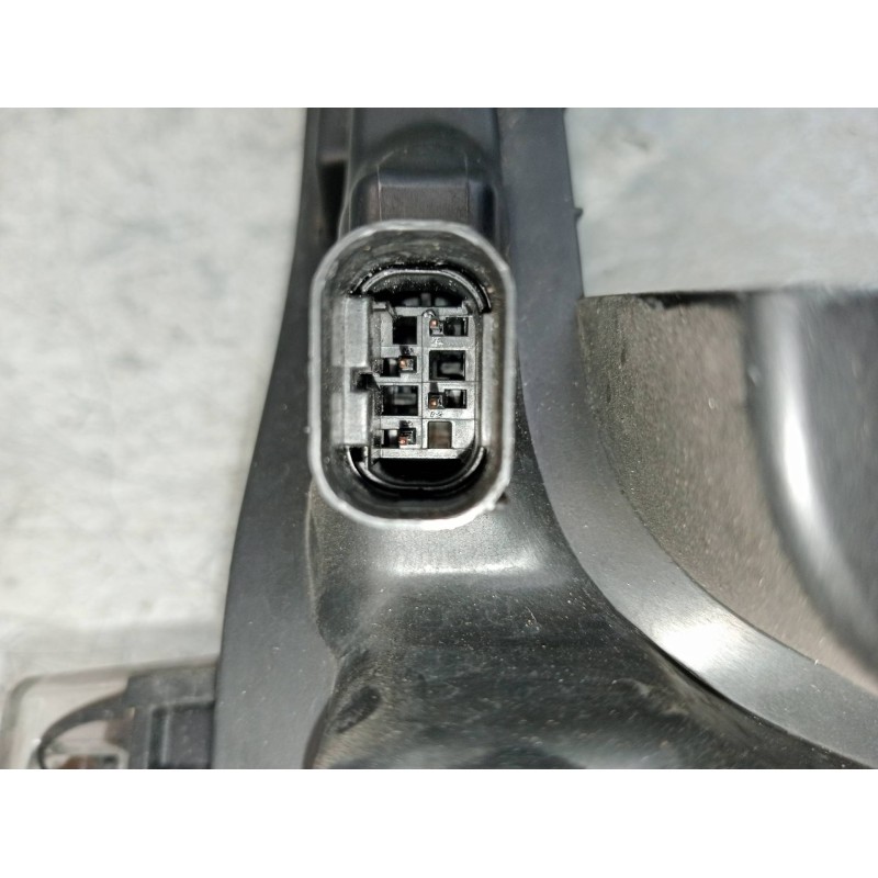 Recambio de faro antiniebla izquierdo para audi a3 sportback (8vf) basic e-tron referencia OEM IAM   