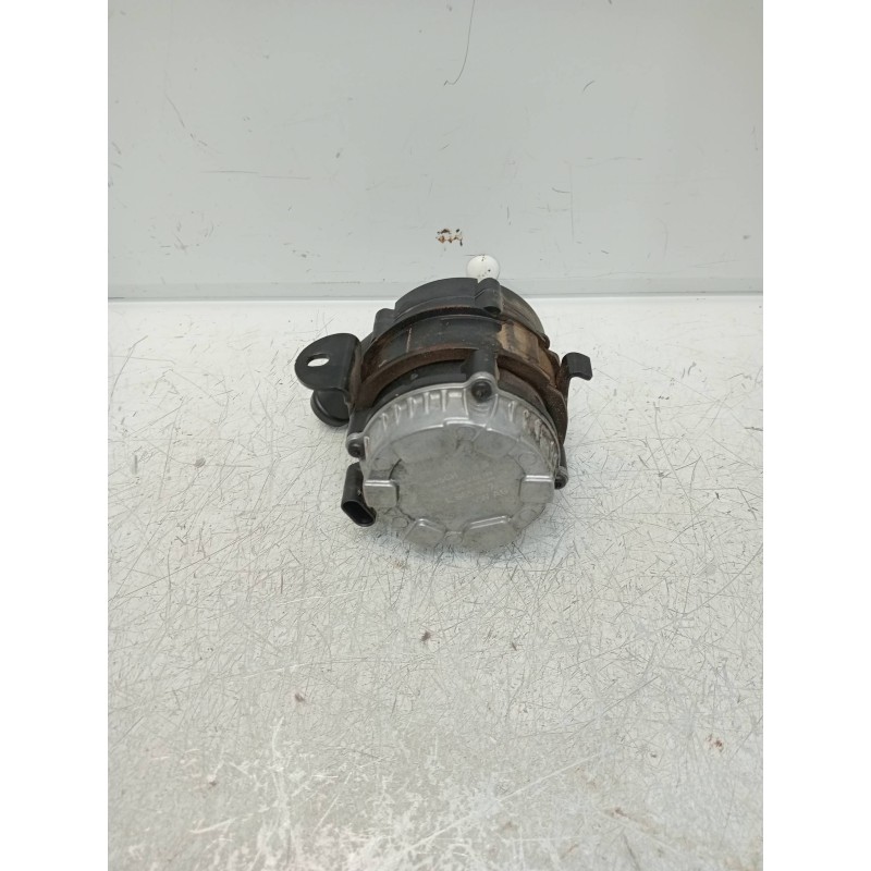 Recambio de bomba agua para audi a3 sportback (8vf) basic e-tron referencia OEM IAM 5Q0121093EM 04L965567 0392024003 ELÉCTRICA