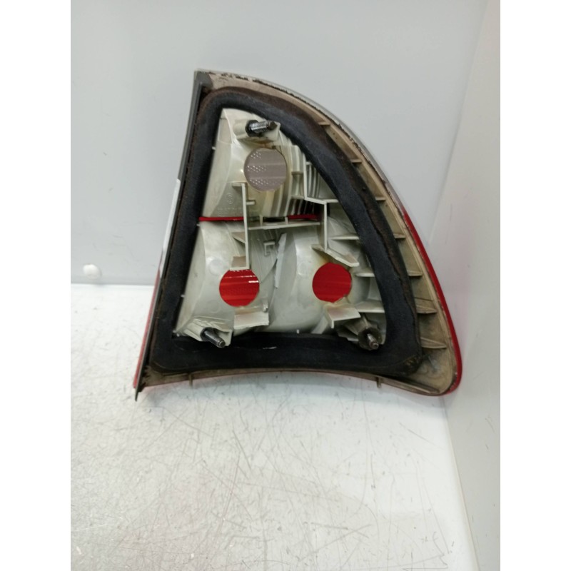 Recambio de piloto trasero izquierdo para bmw serie 3 touring (e46) 320d referencia OEM IAM   SIN PORTALAMPARAS