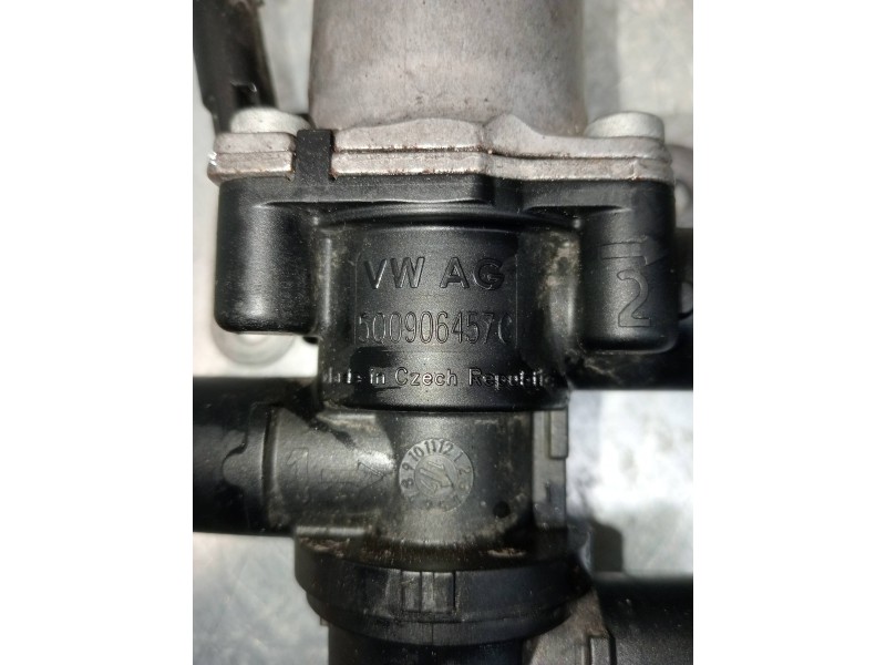 Recambio de bomba agua para audi a3 sportback (8vf) basic e-tron referencia OEM IAM 5Q0906457C  