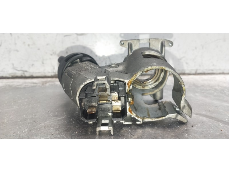 Recambio de conmutador de arranque para seat toledo (1l) se referencia OEM IAM 357905851   Recambio de conmutador de arranque para seat toledo (1l) se referencia OEM IAM 357905851