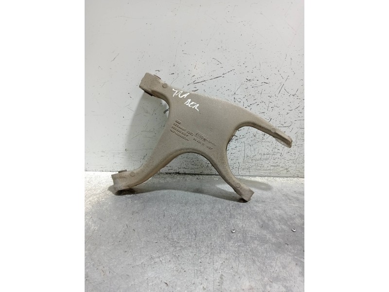 Recambio de brazo suspension inferior trasero derecho para audi a6 avant (4gd) 2.0 tdi ultra referencia OEM IAM 8R0505312F  