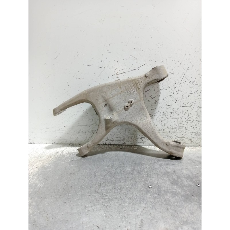 Recambio de brazo suspension inferior trasero derecho para audi a6 avant (4gd) 2.0 tdi ultra referencia OEM IAM 8R0505312F  