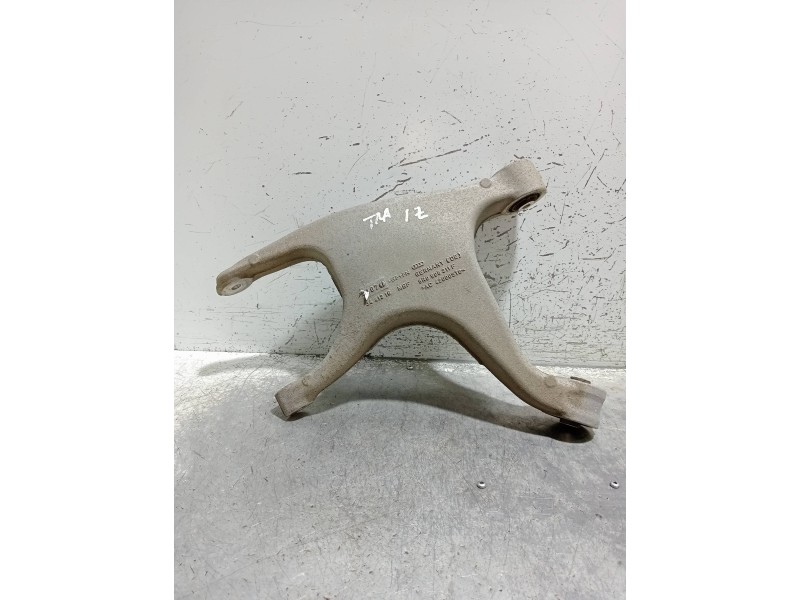 Recambio de brazo suspension inferior trasero izquierdo para audi a6 avant (4gd) 2.0 tdi ultra referencia OEM IAM 8R0505311F  