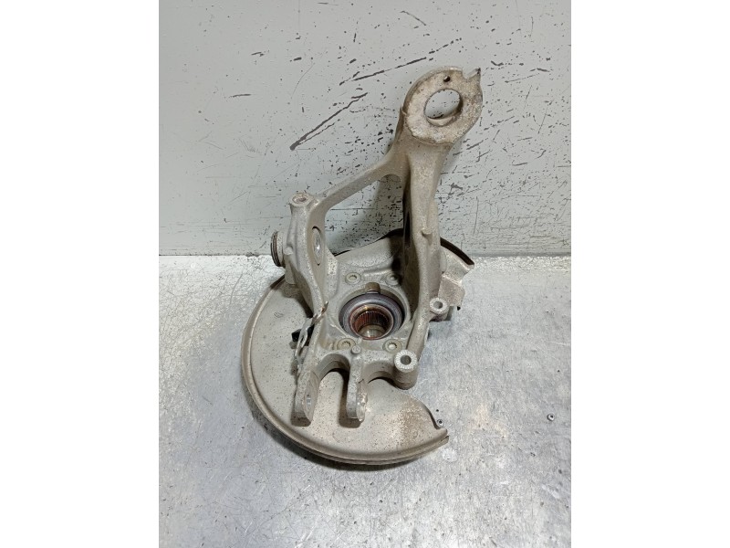 Recambio de mangueta trasera derecha para audi a6 avant (4gd) 2.0 tdi ultra referencia OEM IAM 8R0505432F  