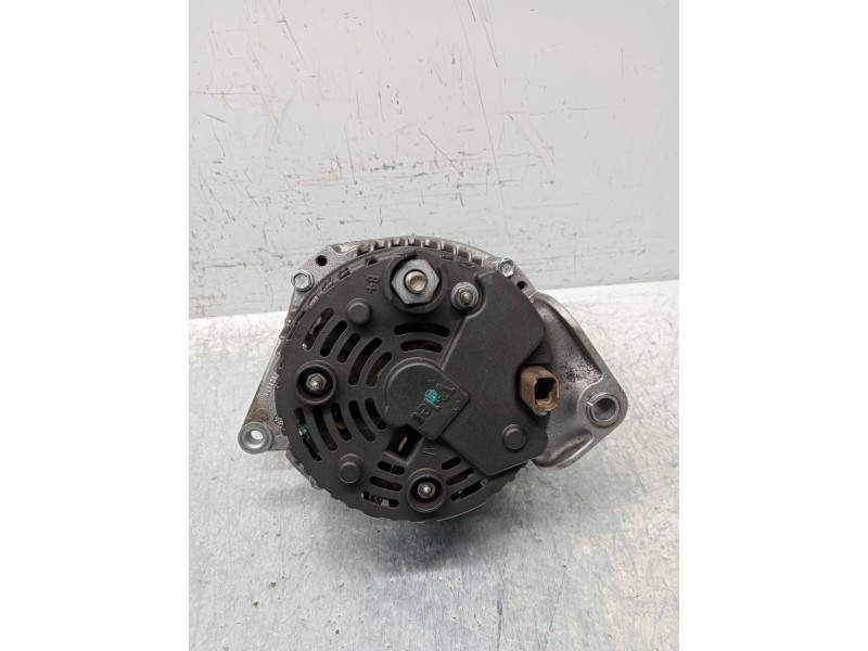 Recambio de alternador para renault megane i fase 2 berlina (ba0) 1.9 d rt referencia OEM IAM 437197 H542326R 