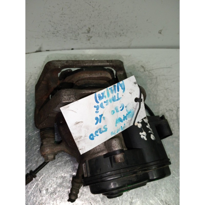 Recambio de pinza freno trasera derecha para bmw serie 5 berlina (g30) 520d sport line referencia OEM IAM 9380B1895 44/20  Recambio de pinza freno trasera derecha para bmw serie 5 berlina (g30) 520d sport line referencia OEM IAM 9380B1895 44/20