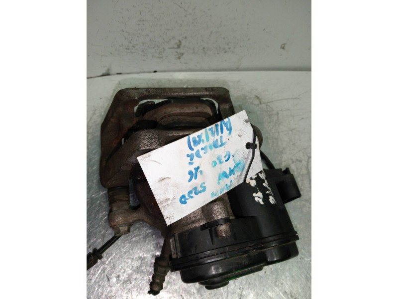 Recambio de pinza freno trasera derecha para bmw serie 5 berlina (g30) 520d sport line referencia OEM IAM 9380B1895 44/20  Recambio de pinza freno trasera derecha para bmw serie 5 berlina (g30) 520d sport line referencia OEM IAM 9380B1895 44/20