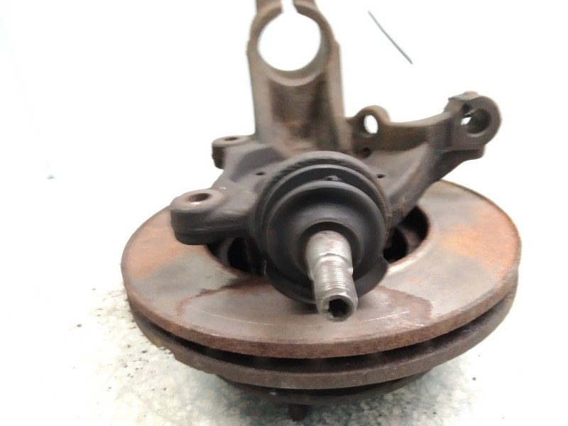 Recambio de mangueta delantera derecha para ford transit caja cerrada ´06 referencia OEM IAM   