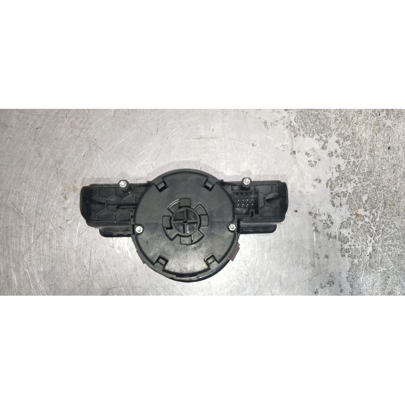 Recambio de mando luces para mercedes clase c (w204) lim. c 180 cdi blueefficiency (204.000) referencia OEM IAM A2049053003 1009