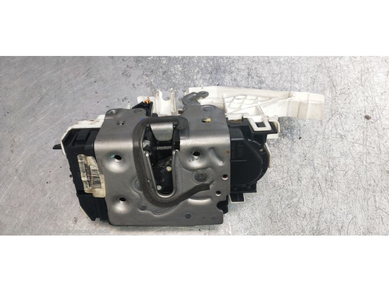 Recambio de motor cierre centralizado delantero izquierdo para mercedes clase c (w204) lim. c 180 cdi blueefficiency (204.000) r