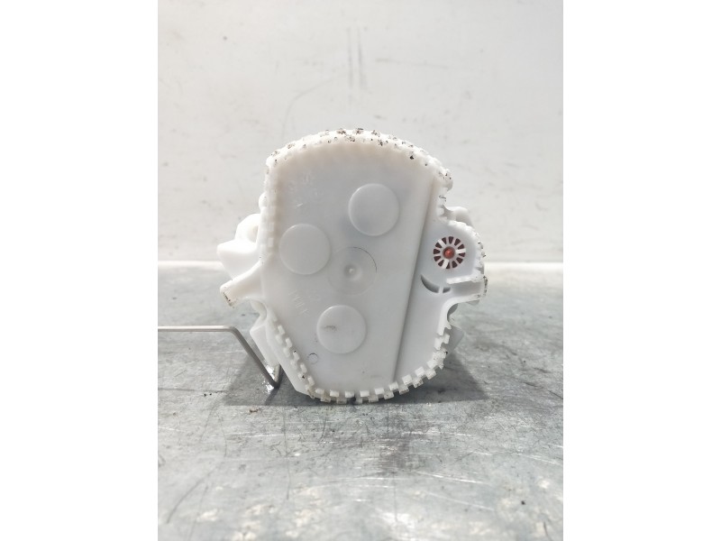 Recambio de bomba combustible para audi a3 sportback (8vf) basic e-tron referencia OEM IAM 5Q0919051 0580200399 