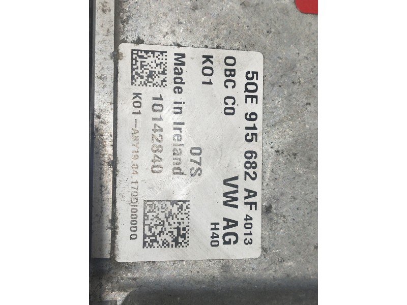 Recambio de bateria para audi a3 sportback (8vf) basic e-tron referencia OEM IAM 5QE915682AF  CARGADOR