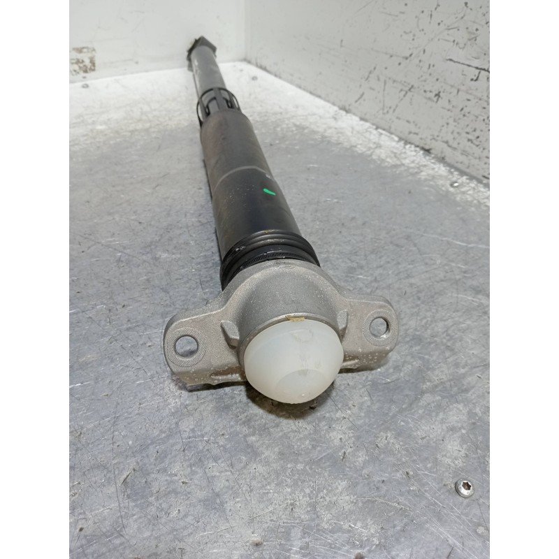 Recambio de amortiguador trasero izquierdo para seat leon (5f1) style referencia OEM IAM 801401000300 5Q0512013ES 814901003533. 