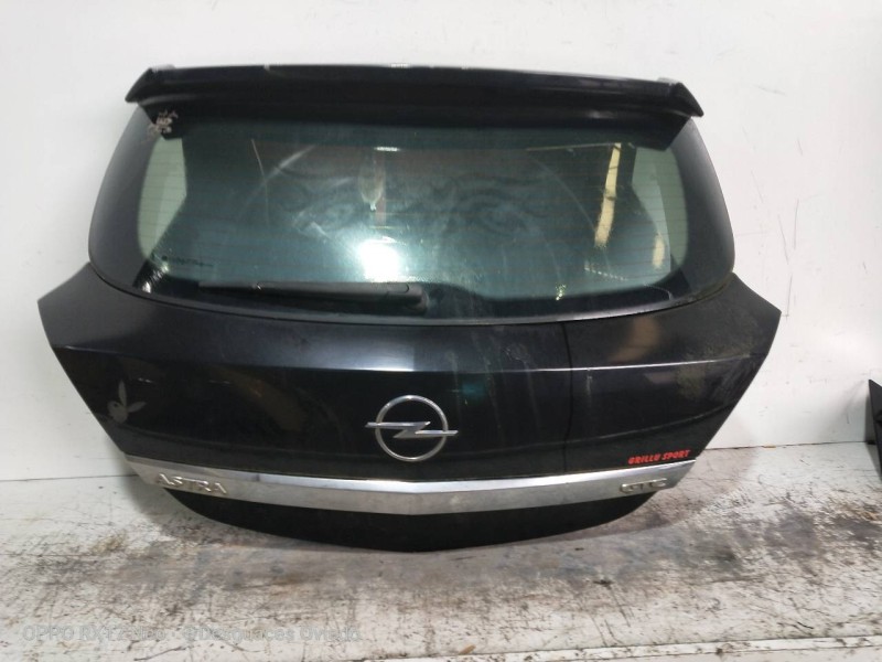 Recambio de porton trasero para opel astra gtc sport referencia OEM IAM 126138  
