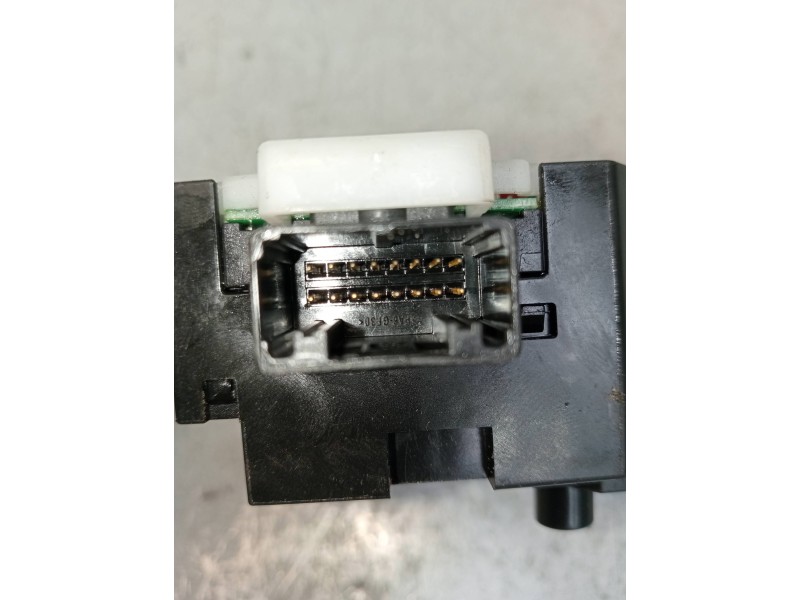 Recambio de mando luces para renault fluence expression referencia OEM IAM 255670040R  