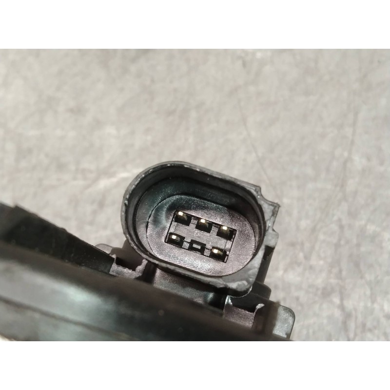 Recambio de valvula egr para opel vivaro furgón/combi (07.2006 =>) 2.0 16v cdti referencia OEM IAM 710334050  