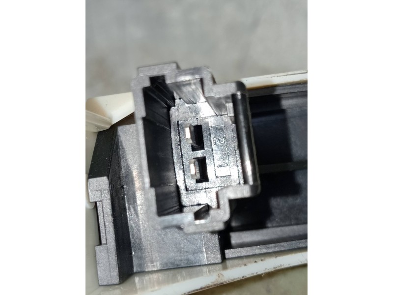 Recambio de elevalunas trasero derecho para renault fluence expression referencia OEM IAM 827200016R 918005103 