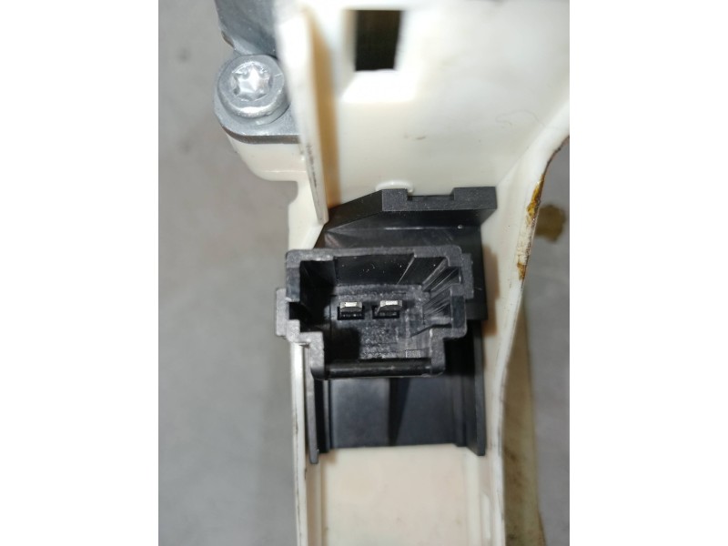 Recambio de elevalunas trasero izquierdo para renault fluence expression referencia OEM IAM 827210016R 918004103 