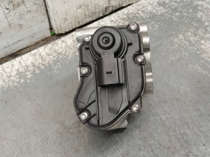 Recambio de valvula egr para opel vivaro furgón/combi (07.2006 =>) 2.0 16v cdti referencia OEM IAM 710334050  