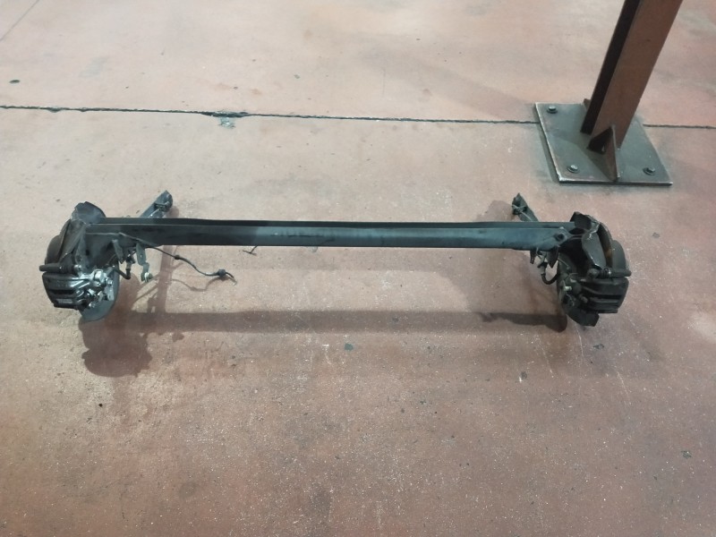 Recambio de puente trasero para audi coupe (8b3) básico referencia OEM IAM   DISCO/ABS