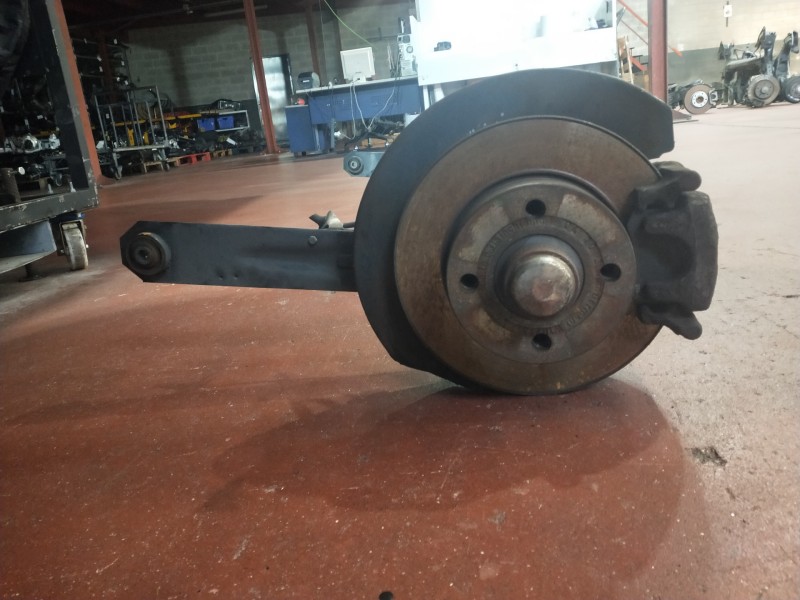 Recambio de puente trasero para audi coupe (8b3) básico referencia OEM IAM   DISCO/ABS
