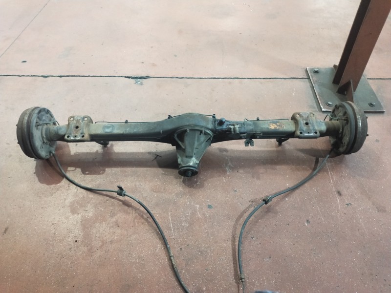 Recambio de puente trasero para ford transit, caja cerr. corto 95 ft 80 2.5 referencia OEM IAM   