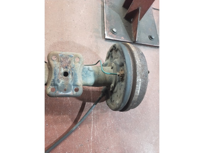 Recambio de puente trasero para ford transit, caja cerr. corto 95 ft 80 2.5 referencia OEM IAM   