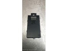 Recambio de mando elevalunas delantero derecho para opel astra j lim. excellence referencia OEM IAM 13301886 211399 5P
