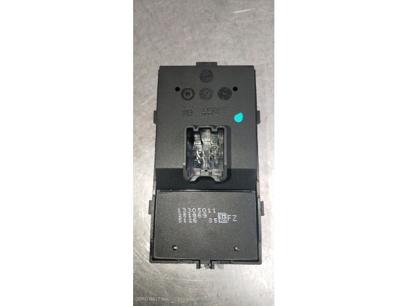 Recambio de mando elevalunas delantero izquierdo para opel astra j lim. excellence referencia OEM IAM 13305011 251869 5P