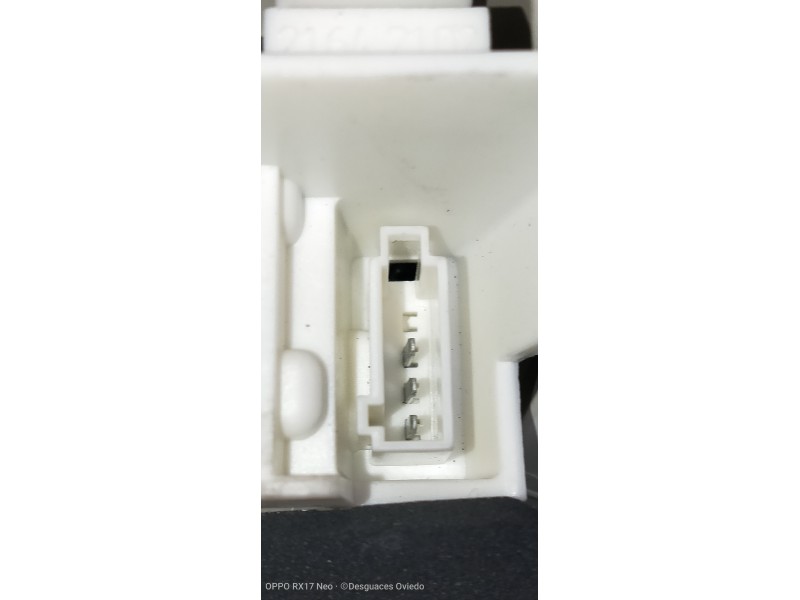 Recambio de piloto trasero izquierdo interior para opel astra j lim. excellence referencia OEM IAM 13058075  