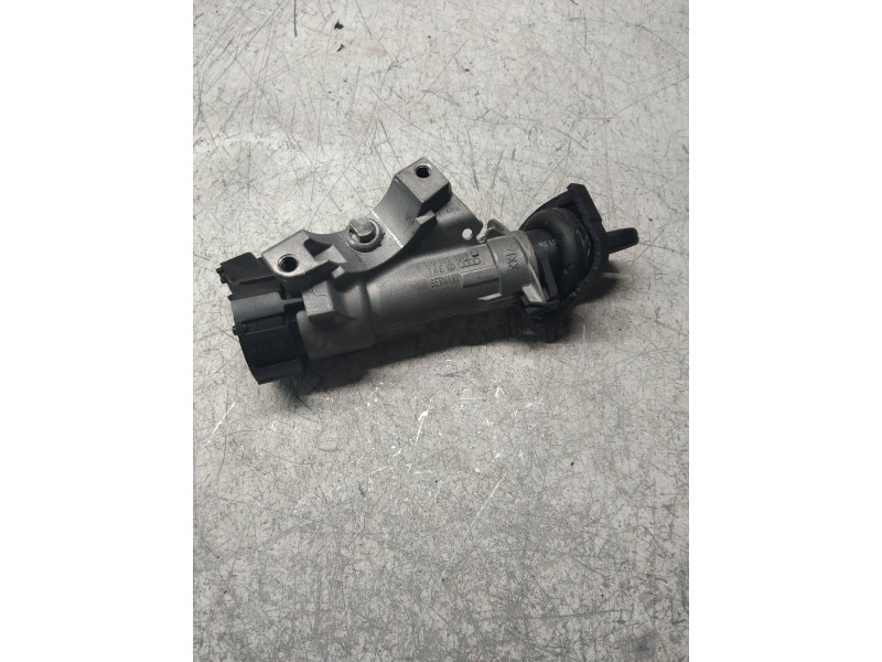 Recambio de conmutador de arranque para seat ibiza (6j5) 1.6 tdi referencia OEM IAM 6R0905851D  