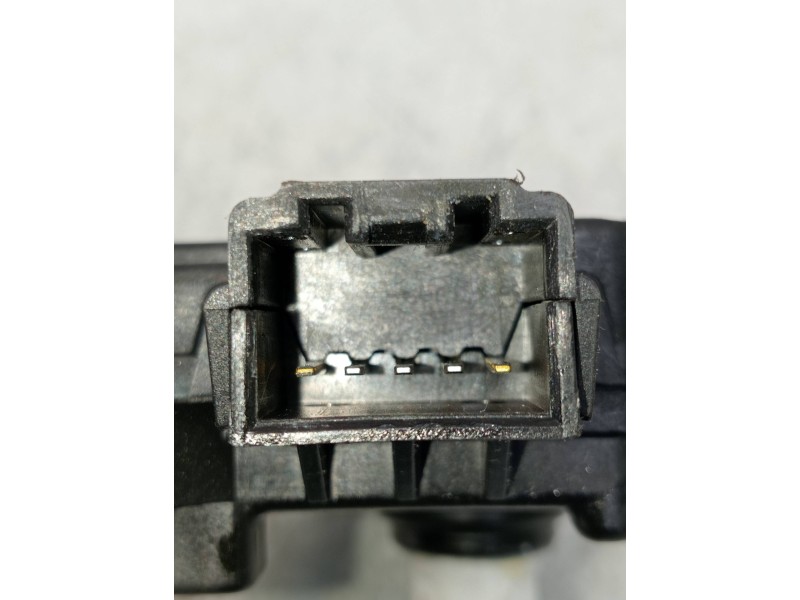 Recambio de motor apertura trampillas climatizador para kia niro business referencia OEM IAM D266CWFAB01  